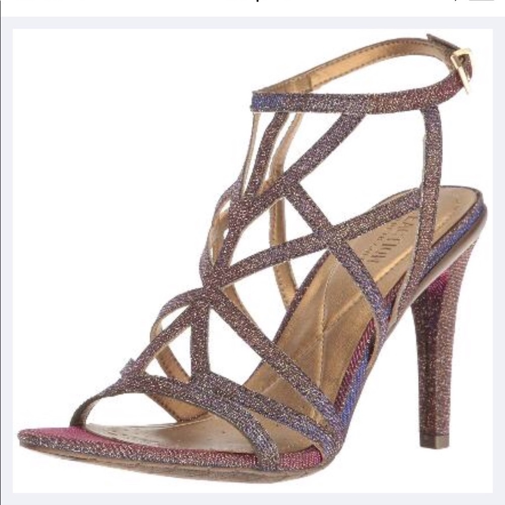 Beautiful shoe Gold Mullti ✨